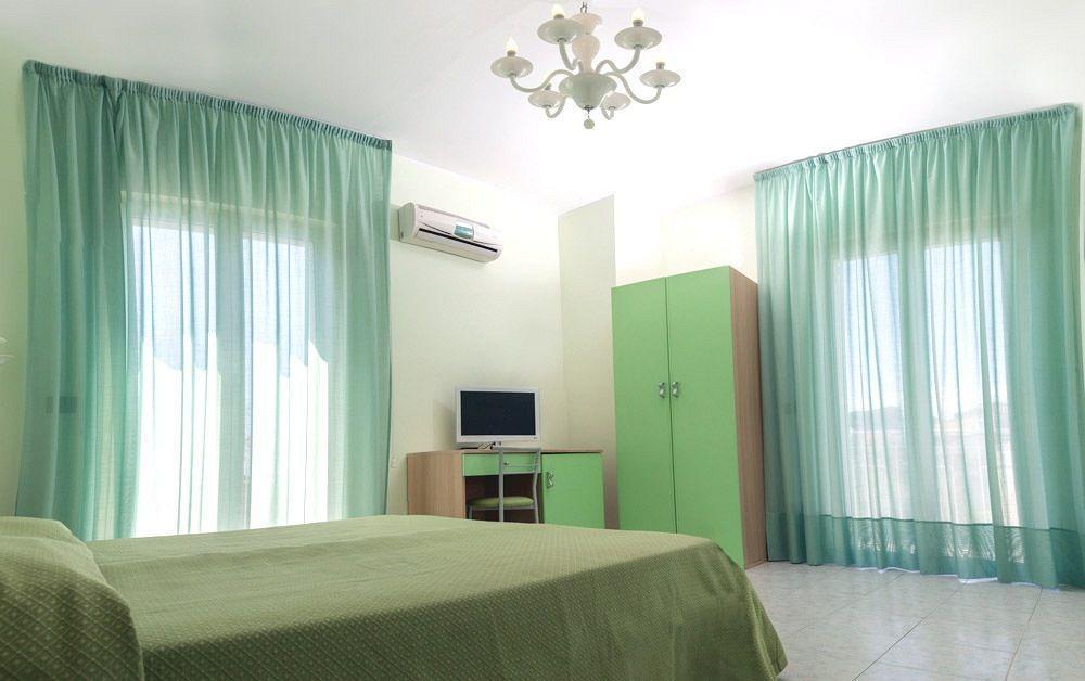 Hotel Nefele 3*