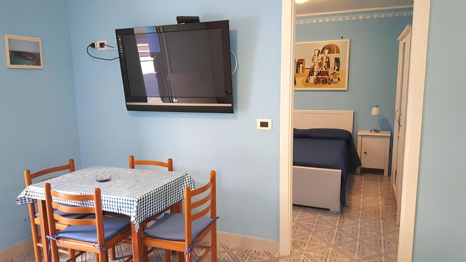 Nefele Hotel 3*