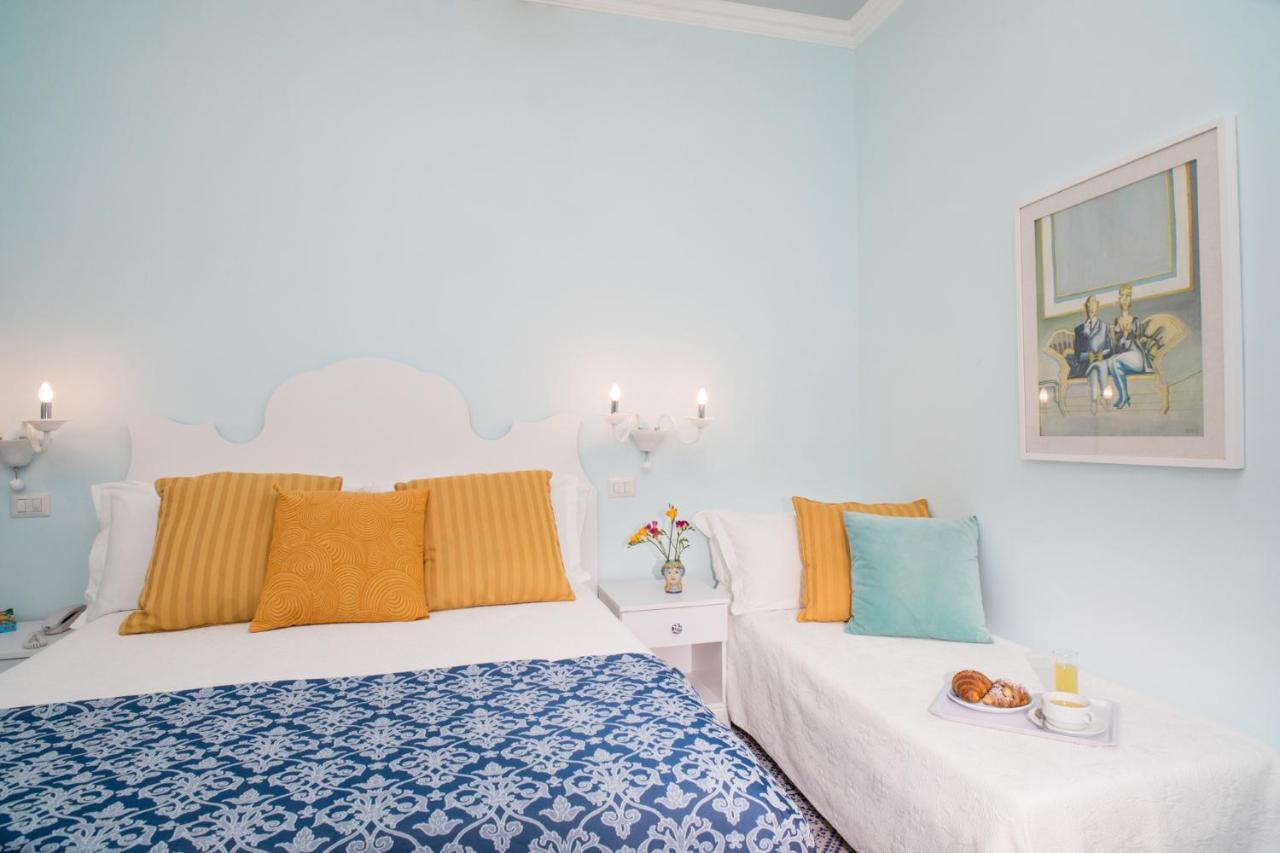 Hotel Nefele Giardini-Naxos
