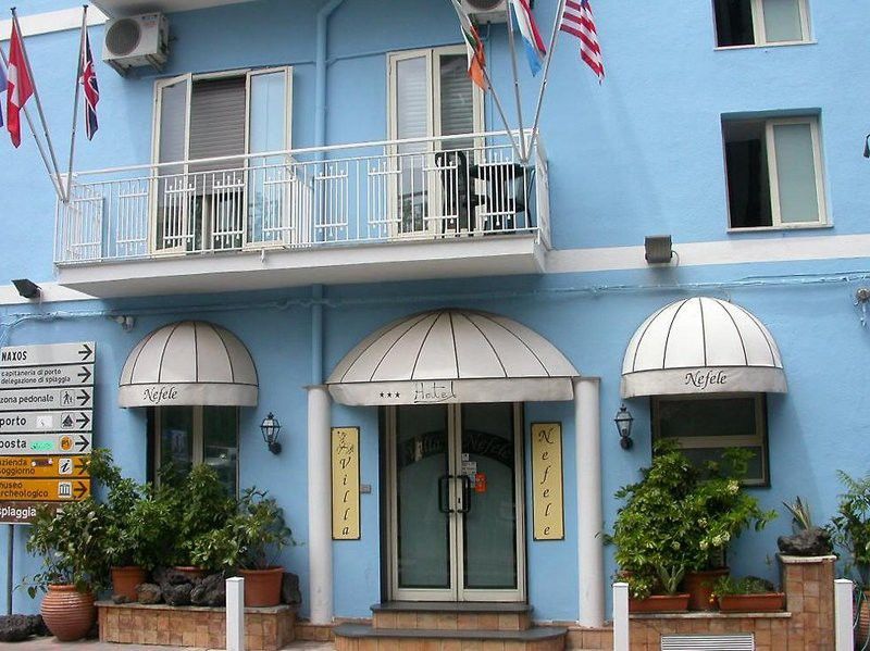 Nefele Hotel